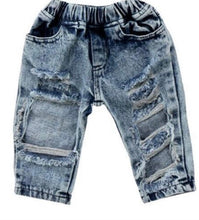 Load image into Gallery viewer, 90’s Style Distressed Denim